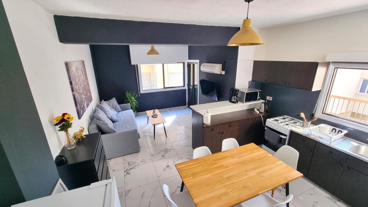 Cozy Beach Apt, Near Airport With 100Mbit Internet Λάρνακα Εξωτερικό φωτογραφία